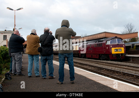 Rail enthusiasts photographing a class 52 diesel locomotive, Leamington Spa, UK Stock Photo