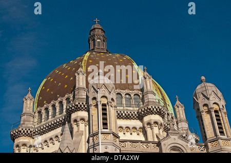 Église Royale Sainte-Marie, Koninklijke Sint-Mariakerk or St. Mary's Royal Church with a large dome, Schaerbeek, Schaarbeek Stock Photo