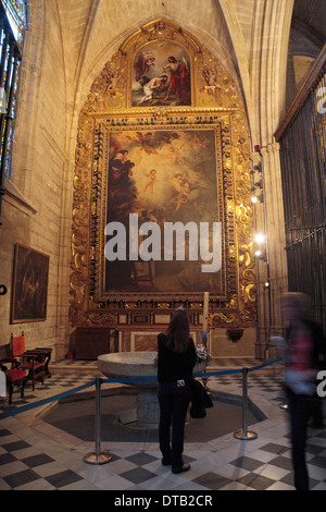 'La visión de San Antonio de Padua' La Capilla de San Antonio inside Seville Cathedral (Catedral) Seville, Andalusia, Spain. Stock Photo