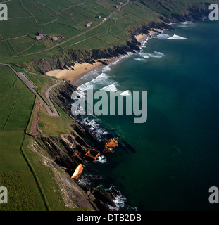 Vintage Image Circa: The Wreck of MV Ranga, container ship, Wrecked on Dunmore Head in 1982 on the Dingle Peninsula, County Kerry, Ireland Stock Photo