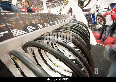 Continental Gatorskin road bike tyres 