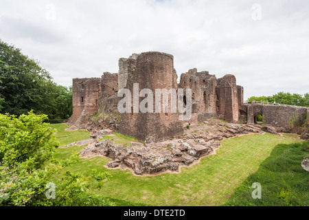 Goodrich Castle, a medieval Norman moated castle near Ross-on-Wye on the Welsh borders, maintained by English Heritage Stock Photo