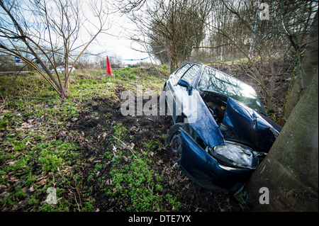 Crashed car just off the A34, at the turn off to Wytham. 8th Feb 2014 Stock Photo