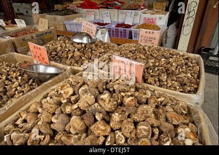 Stalls with food items outside of a grocery store in Chinatown, Toronto Stock Photo