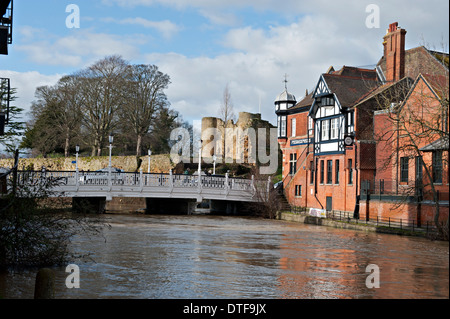 High water on  The River Medway in Tonbridge, Kent, UK Stock Photo