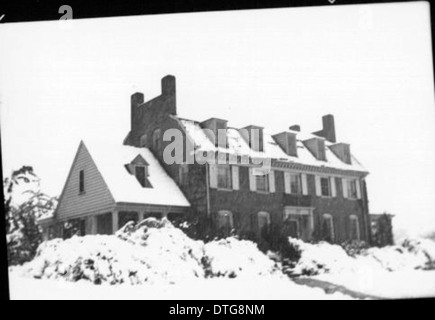Delta Tau Delta fraternity house in winter ca. 1935 Stock Photo