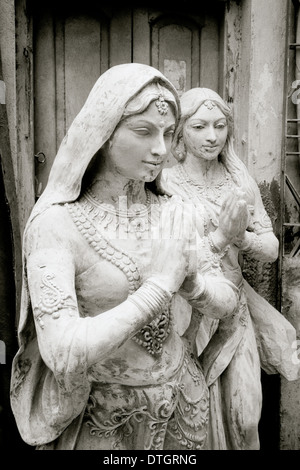 Hindu female deity in Kumartuli Kumortuli in Calcutta Kolkata in West Bengal in India in South Asia. Art Religion Religious Sculpture Travel Stock Photo