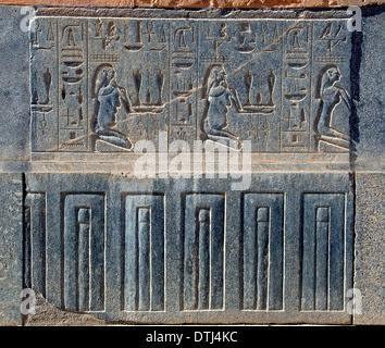 Relief from the Red Chapel of Hatshepsut which was demolished by her successor Tuthmosis III. Stock Photo