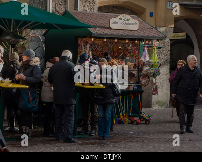 Christmas market on  Herzog-Friedrich-st,  Innsbruck, Tirol, Austria Stock Photo