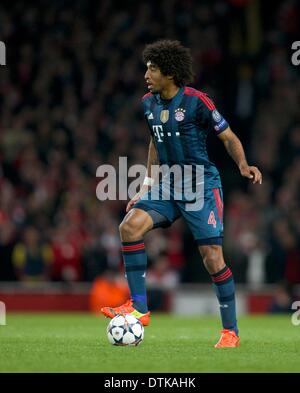 London, UK. 19th Feb, 2014. Dante of Bayern Munich during the Champions League game between Arsenal and Bayern Munich from the Emirates Stadium. Credit:  Action Plus Sports/Alamy Live News Stock Photo