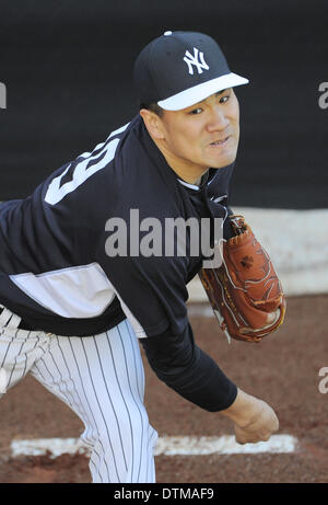 Masahiro Tanaka throws in the bullpen at the New York Yankees' spring ...