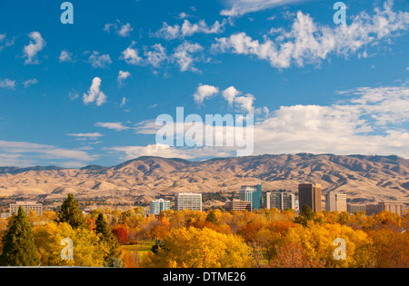 City of Boise Skyline in fall colors with Ann Morrison Park in the Foreground and Mountiains Beyond, Boise, Idaho, USA Stock Photo