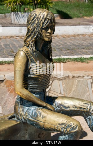 Brazil, Rio de Janeiro, Buzios. Rua das Pedras, downtown Buzios. Bronze statue of actress Brigitte Bardot. Stock Photo