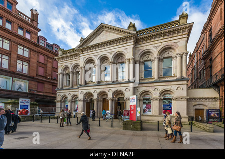 Provincial Bank of Ireland designed by W. J. Barre. 2, Royal Avenue (Castle Place) Belfast, Northern Ireland.1867-9. Stock Photo