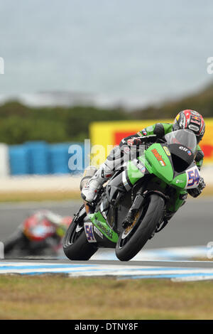 Phillip Island Grand Prix Circuit, Australia. Saturday, 22 February, 2014. Free Practice 3, Round 1, 2014 FIM World Supersport Championship. Turkish rider Kenan Sofuoglu aboard his Kawasaki ZX-6R during practice of the Australian round of the World Supersport Championship. Sofuoglu recorded the fastest lap time during the session of 1'33.145. Credit:  Russell Hunter/Alamy Live News Stock Photo