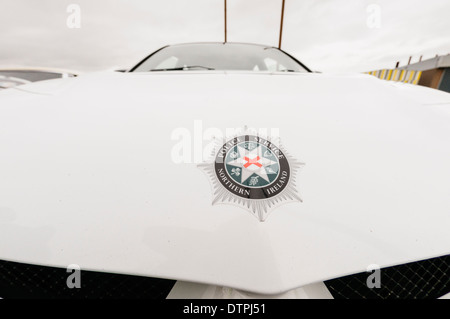 PSNI logo on the bonnet of a police car Stock Photo