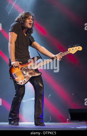 Rockford, Illinois, USA. 20th Feb, 2014. REID PERRY of The Band Perry performs live at BMO Harris Bank Center in Rockford, Illinois Credit:  Daniel DeSlover/ZUMAPRESS.com/Alamy Live News Stock Photo