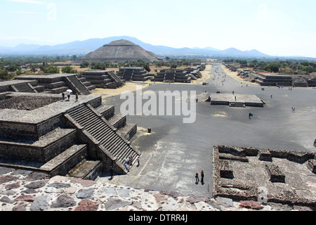 Sun Pyramid and Avenue of the Dead seen from the Moon Pyramid, Teotihuacan Pyramids, Mexico - ancient Aztec civilization Stock Photo