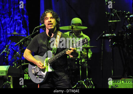 Texas, USA. 23rd Feb, 2014. of Hall & Oates performs in concert at ACL Live at Moody Theater on February 23, 2014 in Austin, Texas - USA Credit:  Manuel Nauta/NurPhoto/ZUMAPRESS.com/Alamy Live News Stock Photo