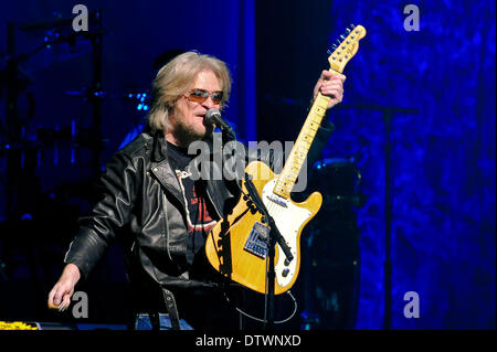 Texas, USA. 23rd Feb, 2014. Daryl Hall of Hall & Oates performs in concert at ACL Live at Moody Theater on February 23, 2014 in Austin, Texas - USA Credit:  Manuel Nauta/NurPhoto/ZUMAPRESS.com/Alamy Live News Stock Photo