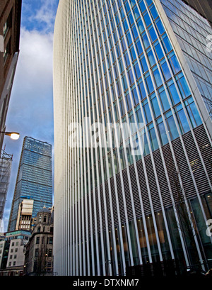 20 Fenchurch Street (The Walkie-Talkie) showing the Leadenhall Building in distance, City of London, England, UK Stock Photo