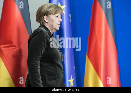 Berlin, Germany. 26th Feb, 2014. Federal Minister to Education presented the 2014 reports to the Federal Chancellor Angela Merkel, on February 26, 2014. Credit:  Goncalo Silva/NurPhoto/ZUMAPRESS.com/Alamy Live News