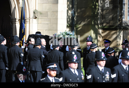 Atmosphere The funeral of PC Nicola Hughes, who was killed alongside colleague PC Fiona Bone, takes place at Manchester cathedral Manchester, England - 03.10.12 Featuring: Atmosphere Where: Manchester, United Kingdom When: 03 Oct 2012 Stock Photo