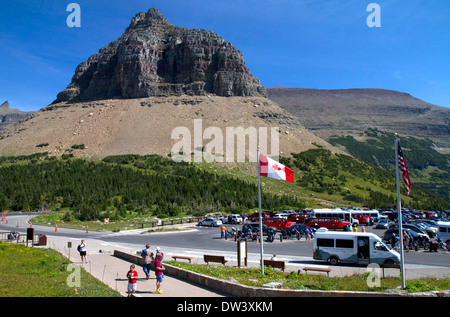 Reynolds Mountain at Logan Pass located along the Continental Divide in Glacier National Park, Montana, USA. Stock Photo