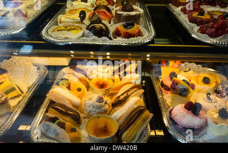 Pastry shop in Little Italy in New York City Stock Photo