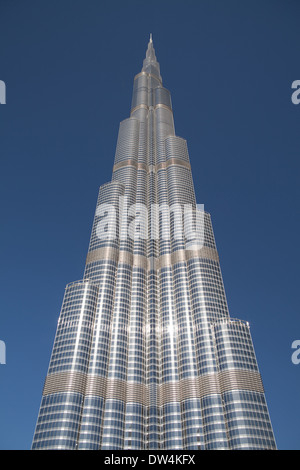 View of Dubai with the modern skyscrapers and the 828m high Burj ...