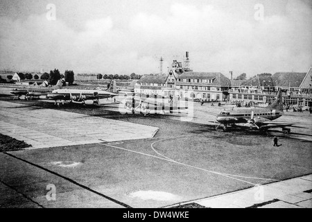 Archival picture of Douglas DC-3 fixed-wing propeller-driven airliners at Sabena airport in Melsbroek, Belgium Stock Photo