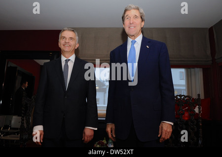 Secretary Kerry and Swiss President Burkhalter in Davos