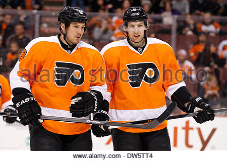 february 6 2014 philadelphia flyers center zac rinaldo 36 talks flyers game february 27