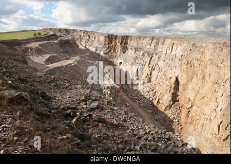 High Rake and road leading to Deep Rake Opencast quarry area for minerals at Longstone Edge in Derbyshire Stock Photo