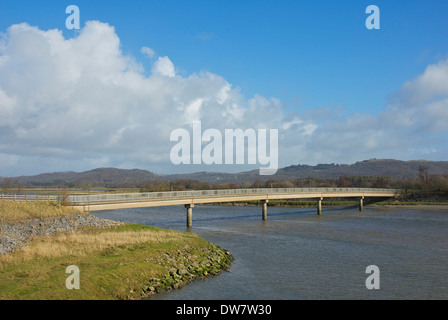 Footbridge over tidal estuary - River Leven - at Greenodd, South Lakeland, Cumbria, England UK Stock Photo