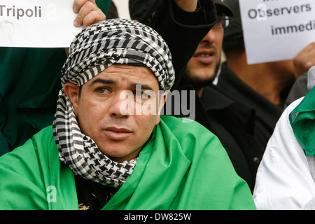 Libyan supporter against Western involvement in Libya in London Stock Photo
