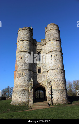 Portrait view of the twin towered gatehouse of Donnington Castle, Berkshire, UK. Stock Photo