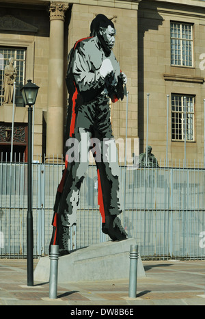 Johannesburg, Gauteng, South Africa, young, Nelson Mandela statue, downtown, boxing training, historical, sculpture Marco Cianfanelli, city, Apartheid Stock Photo