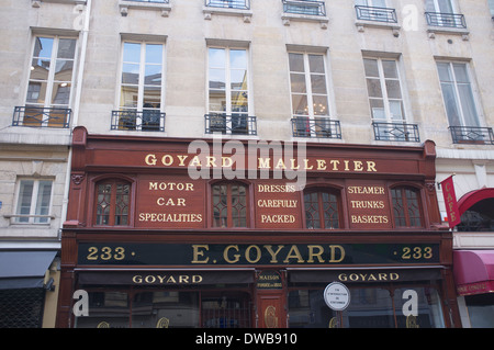 Goyard Luxury Store In Paris With Windows And Wooden Facade In