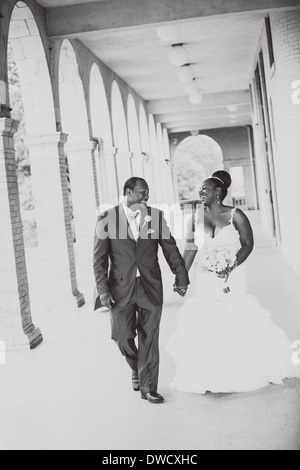 African American bride and groom Stock Photo: 168952447 - Alamy