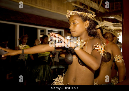 A Gilbertese dance group performs a Tamure dance at PT-109 Bar & Restaurant, Gizo, Ghizo Island, Solomon Islands Stock Photo