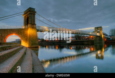 Wilford Suspension Bridge, Victoria Embankment Nottingham England UK Stock Photo