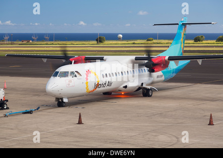 Island Air ATR72-212 arrives at the Lihue Terminal on the Hawaiian island of Kauai, Hawaii, USA Stock Photo