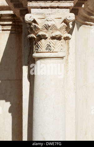 Corinthian column and capital Stock Photo