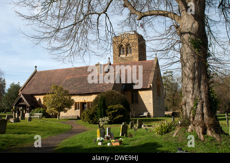 Holy Trinity and St. Thomas of Canterbury Church, Ettington, Warwickshire, England, UK Stock Photo