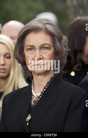 Athens, Spain. 6th Mar, 2014. Queen Sofia of Spain, Prince Felipe of Spain, Princess Letizia of Spain, Princess Cristina of Spain, Princess Elena of Spain, Princess Irene of Greece, King Constantine of Greece, Queen Ana Maria of Greece, Pavlos, Crown Prince of Greece and Marie-Chantal Miller, Princess Alexia of Greece, Princess Tatiana of Greece, Prince Nikolaos of Greece attends a funeral of King Pavlos of Greece (Paul of Greece) at Tatoi Cemetery on March 6, 2014 in Athens, Greece © Jack Abuin/ZUMAPRESS.com/Alamy Live News Stock Photo