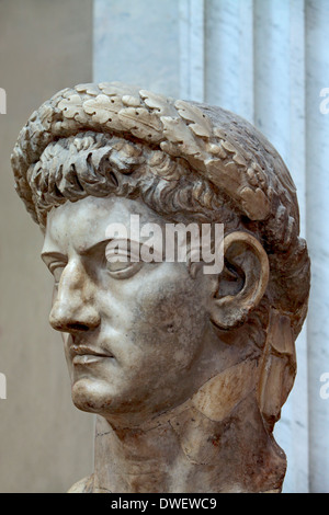 Claudius as Jupiter, marble statue Stock Photo - Alamy