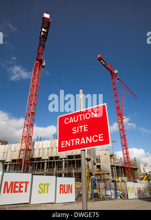 Manchester 7th March, 2014. 1st Street Development. Number One First Street is a prestigious new development in the heart of Manchester City.  Stretching out over 20 acres of city centre heartland, First Street Manchester is the first piece of city designed to connect artistic creativity with business and enterprise and will include an arts facility housing both Cornerhouse and the Library Theatre, a hotel and a multi-storey car park. The eight hectare (20 acre) site will also include retail units and an outdoor performance space. Credit:  Mar Photographics/Alamy Live News Stock Photo