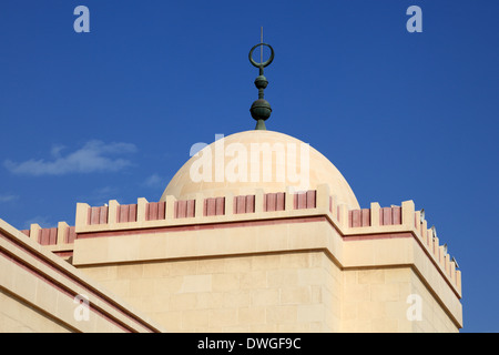 Al Fateh Grand Mosque in Manama, Bahrain Stock Photo