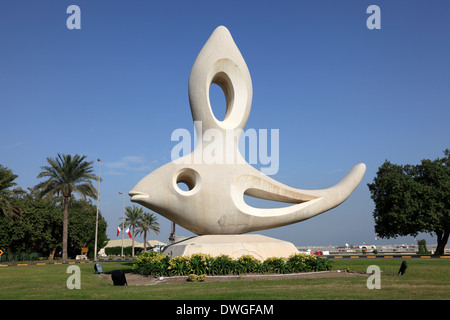 Fish Statue Rabat Fish Monument at the corniche in Manama, Bahrain Stock Photo - Alamy